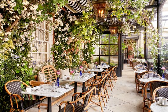 Dalloway Terrace at Bloomsbury Hotel